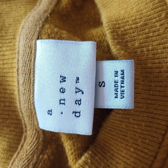 a new day Green Crew Neck Sweatshirt size S - Picture 3 of 5